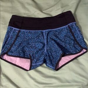 EUC lululemon shorts size 4
